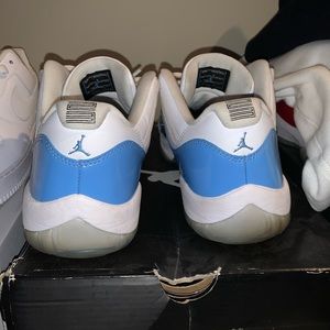 Jordan 11 UNC
